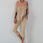 Shirt mit Cold Shoulder und Leo Strass - camel