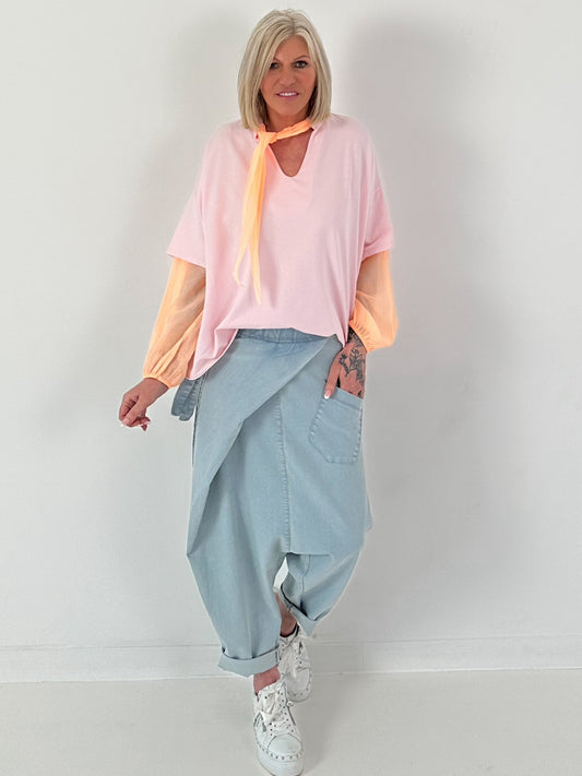 Leichter Sweater mit Blusenärmeln - rosa