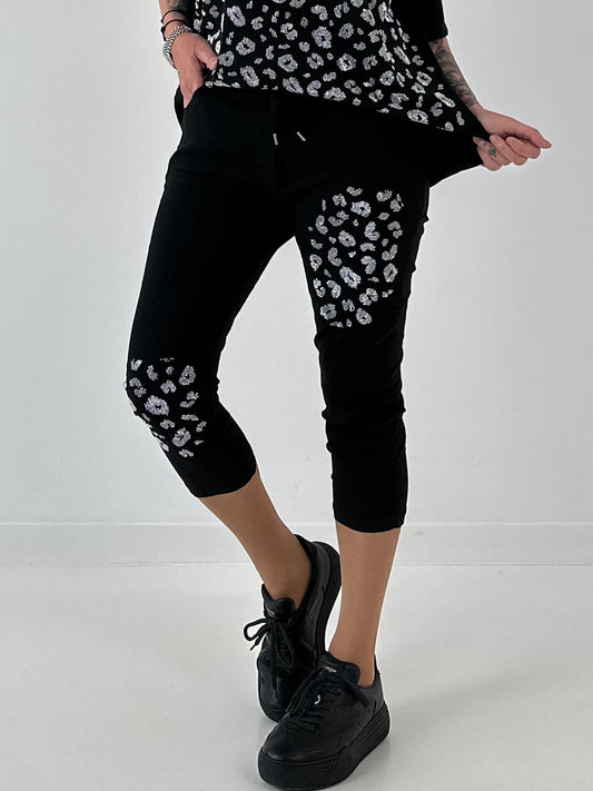 Capri met luipaardprint strasssteentjes - zwart