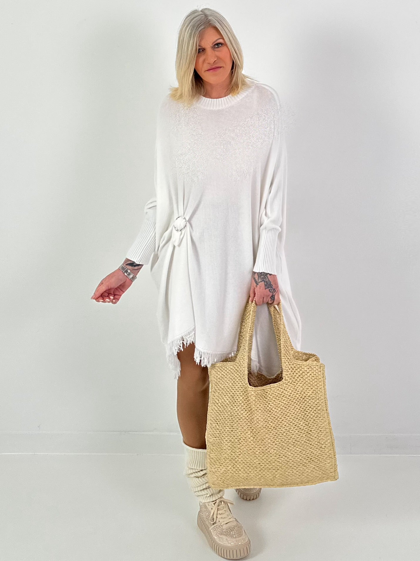 Strickkleid mit Fransen - weiss