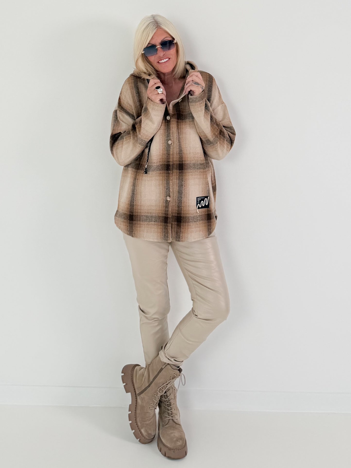 Check shirt jacket with hood - beige-camel-multicoloured