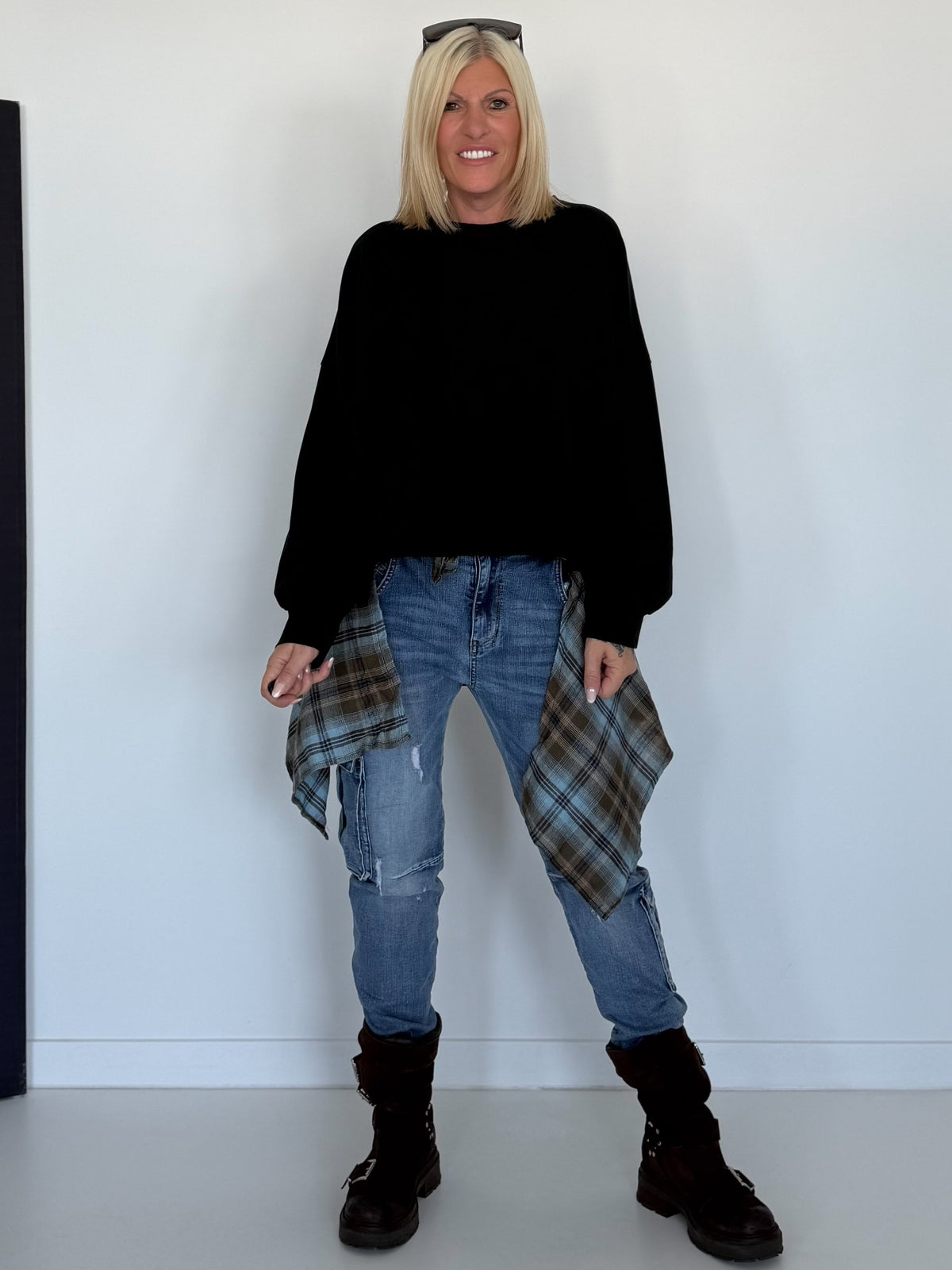 Boxy sweater Smile - black