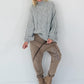 Kuschliger Strickpullover mit Zopfmuster - grau