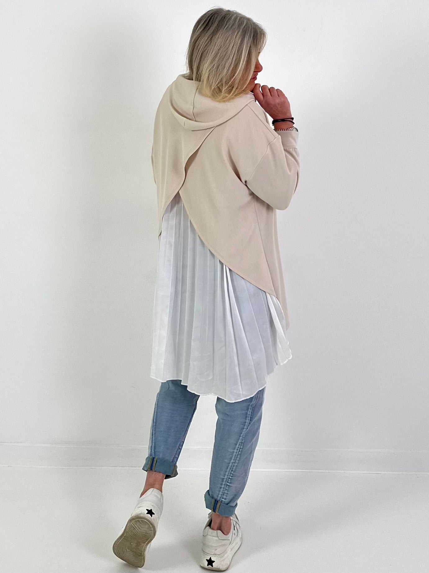 Long Hoodie mit Plissee-Einsatz - beige