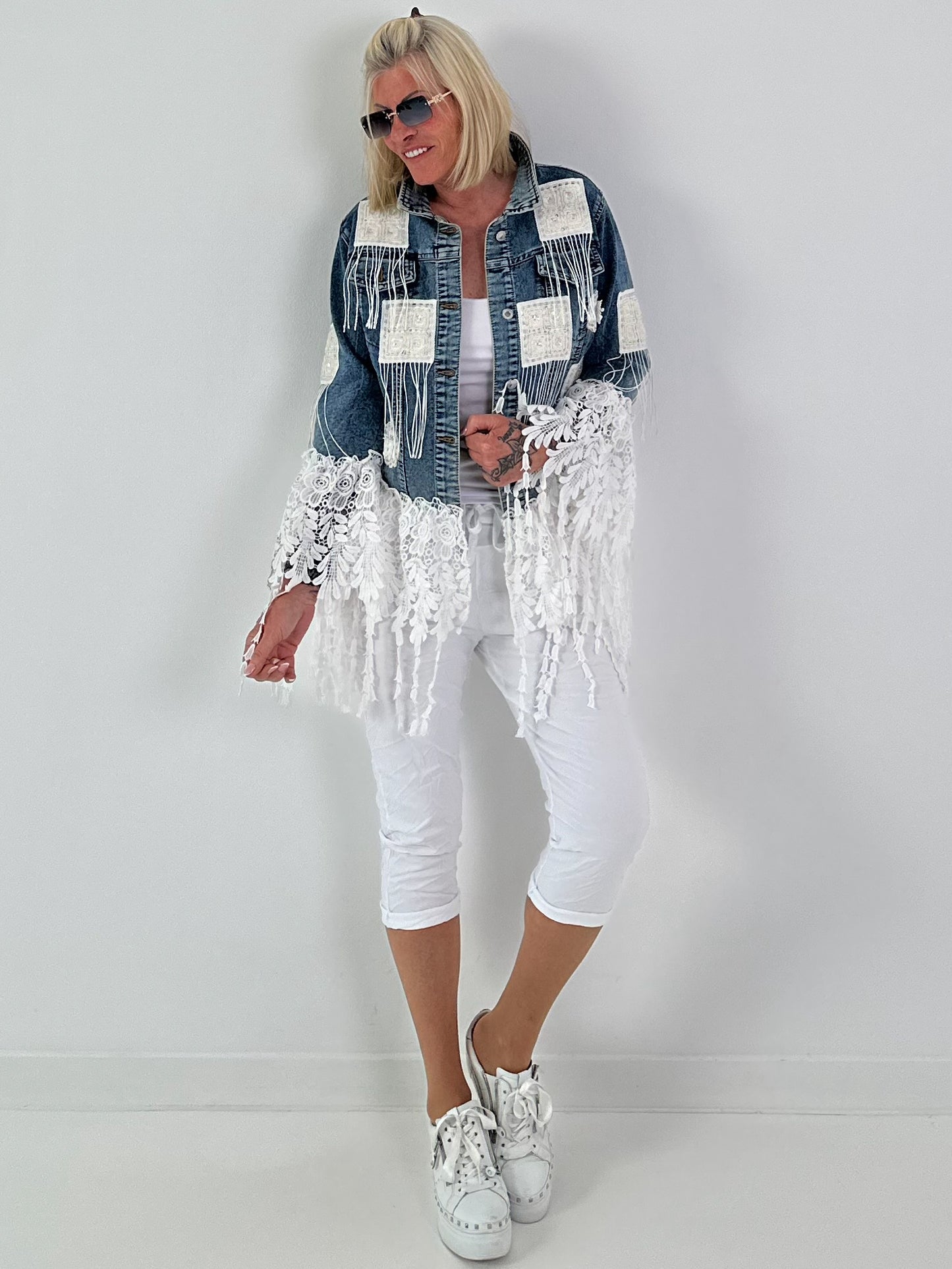 Boho Jeansjacke mit aufwendigen  Details - denim-weiss