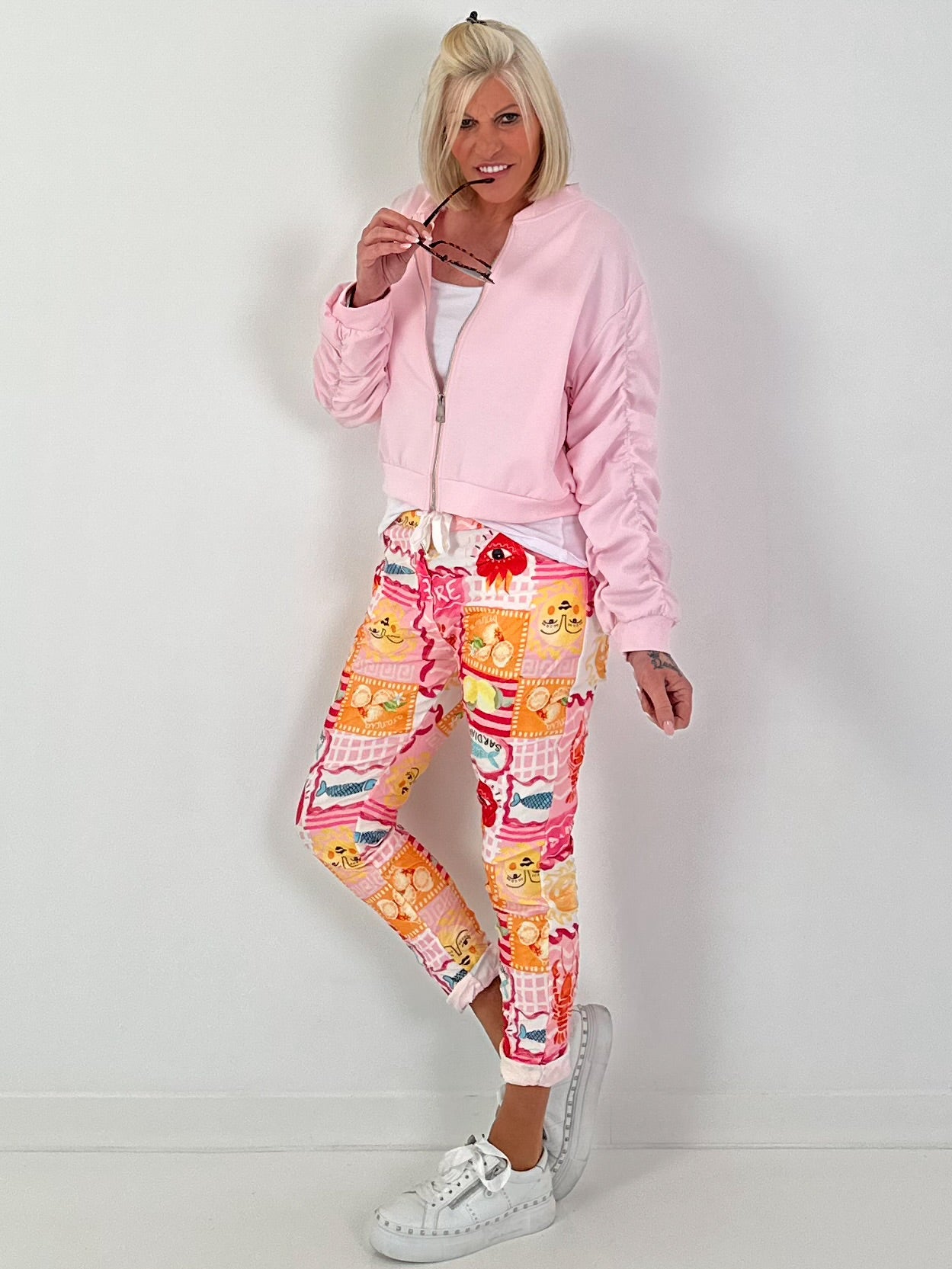 Bomber jacket with ruched sleeve - pink