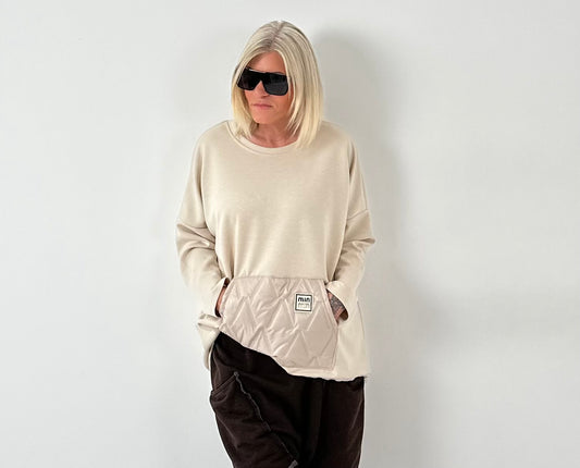 Sweatshirt model "Metro Chic" - beige
