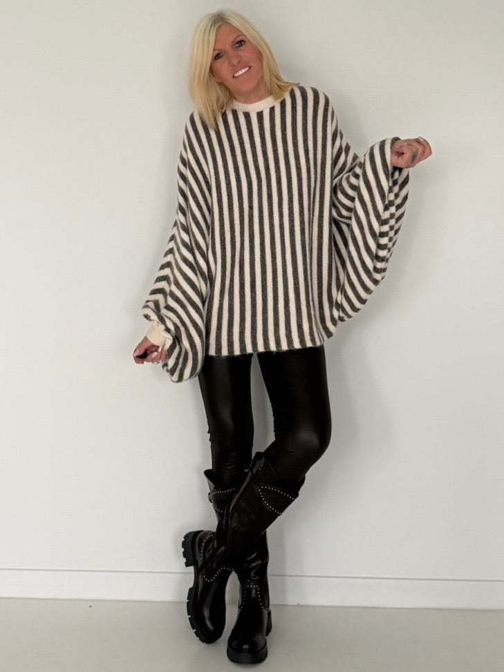 Pullover in Streifen-Look mit Fledermausärmeln   - ecru-chocolate