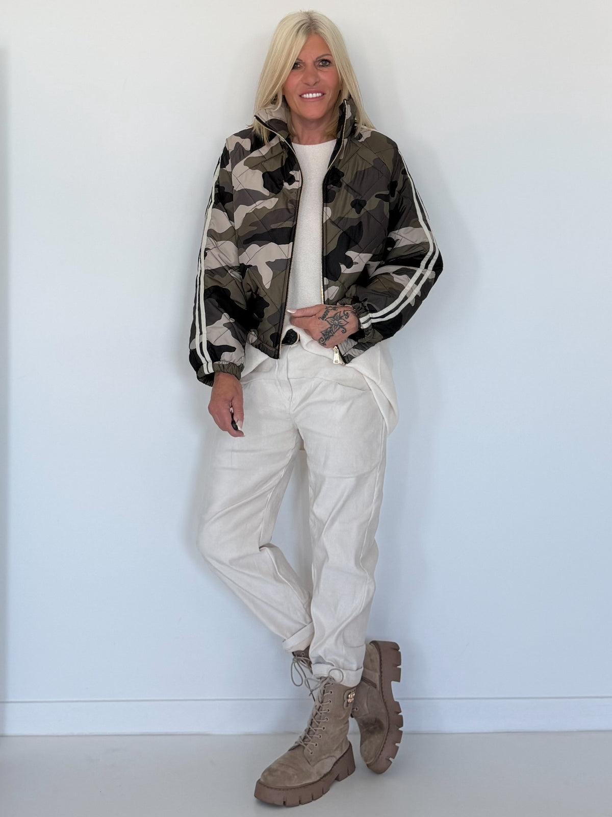 Bomberjacke im Camouflage-Look - oliv-beige-mehrfarbig