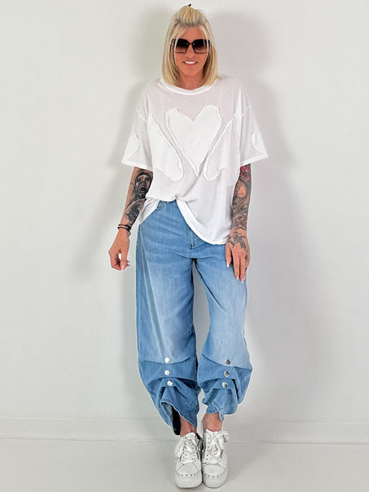 T-Shirt mit Herz-Applikationen - weiss