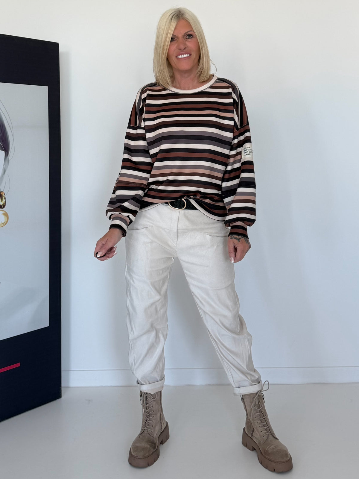 Sweater mit Allover-Streifen-Print - grau-mehrfarbig