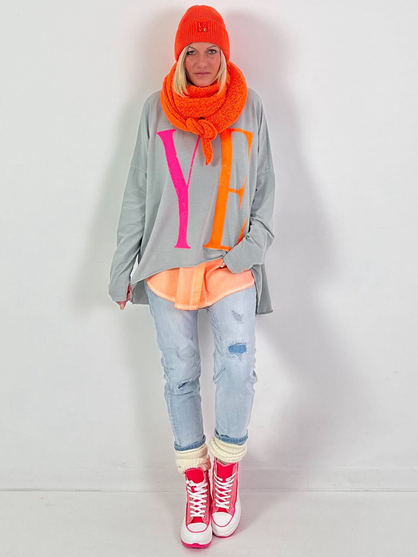 Oversized shirt model “YEAH” - gray