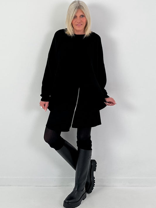 Oversized hoodie model "Warm Hug" - black