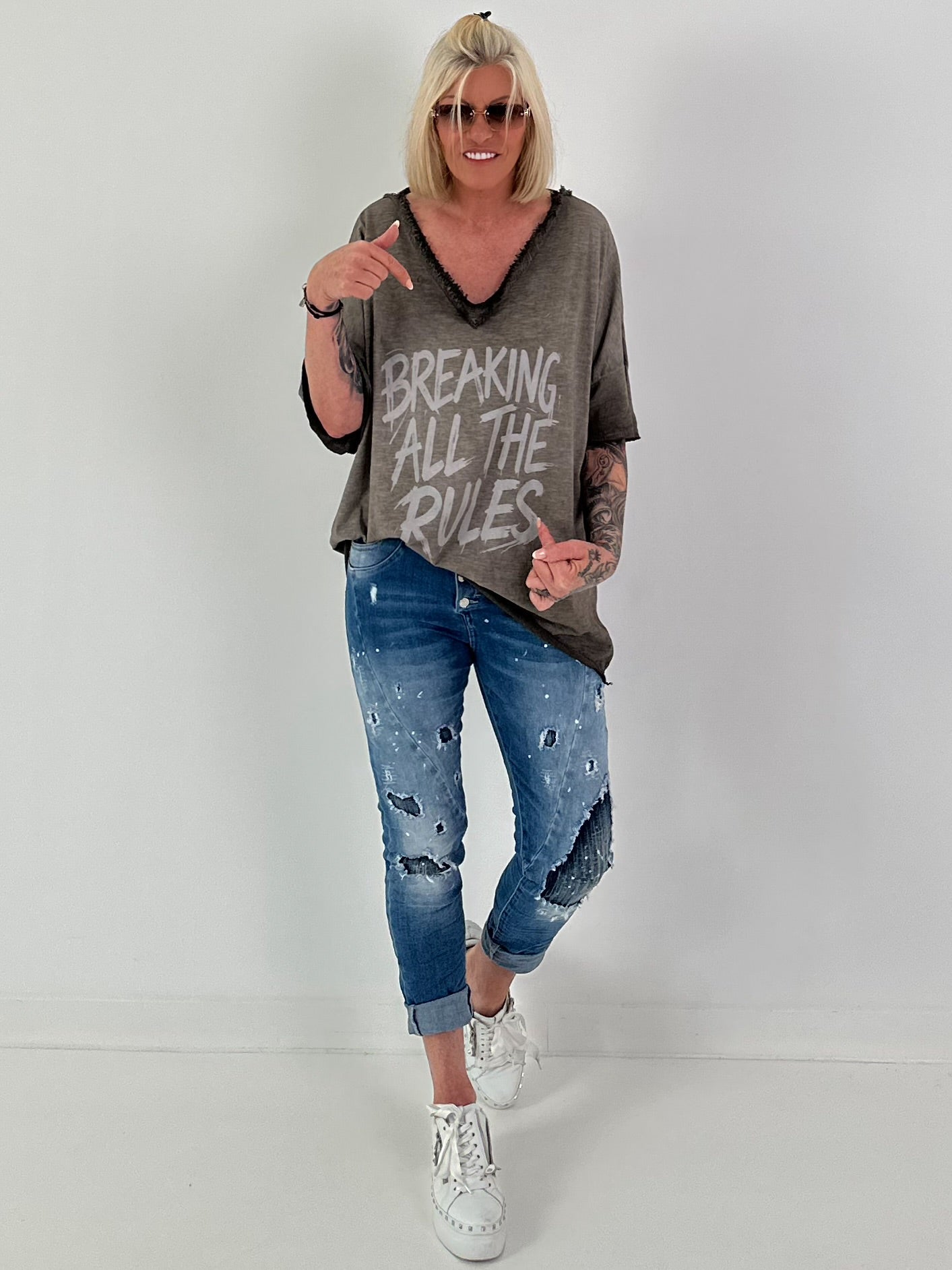 Oversized Shirt Breaking Rules - schoko