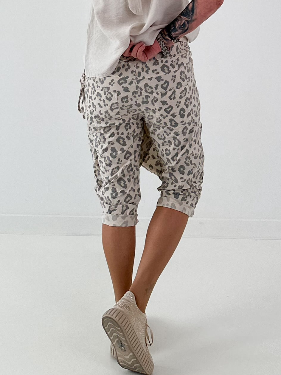 Stylische Hose mit Überwurf im Knit-Look - beige