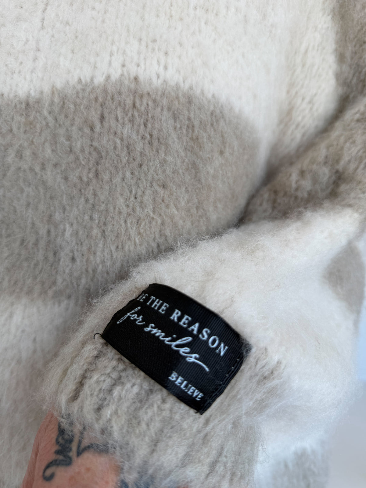 Snuggly sweater with stripes - beige-taupe