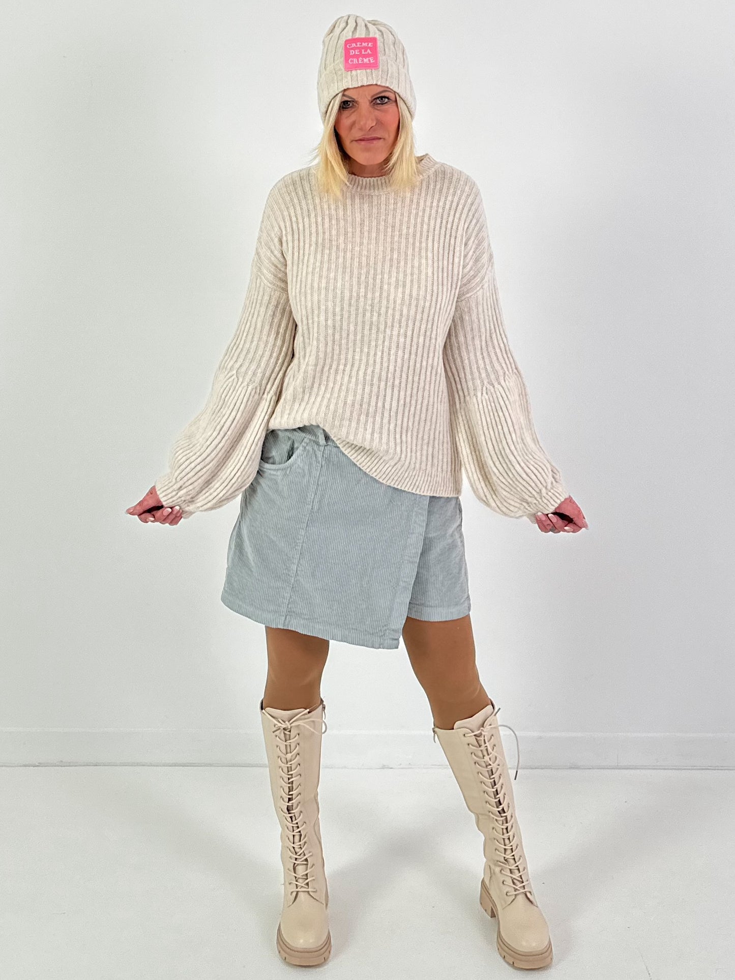 Rokje/short model "Skorty" - lichtgrijs