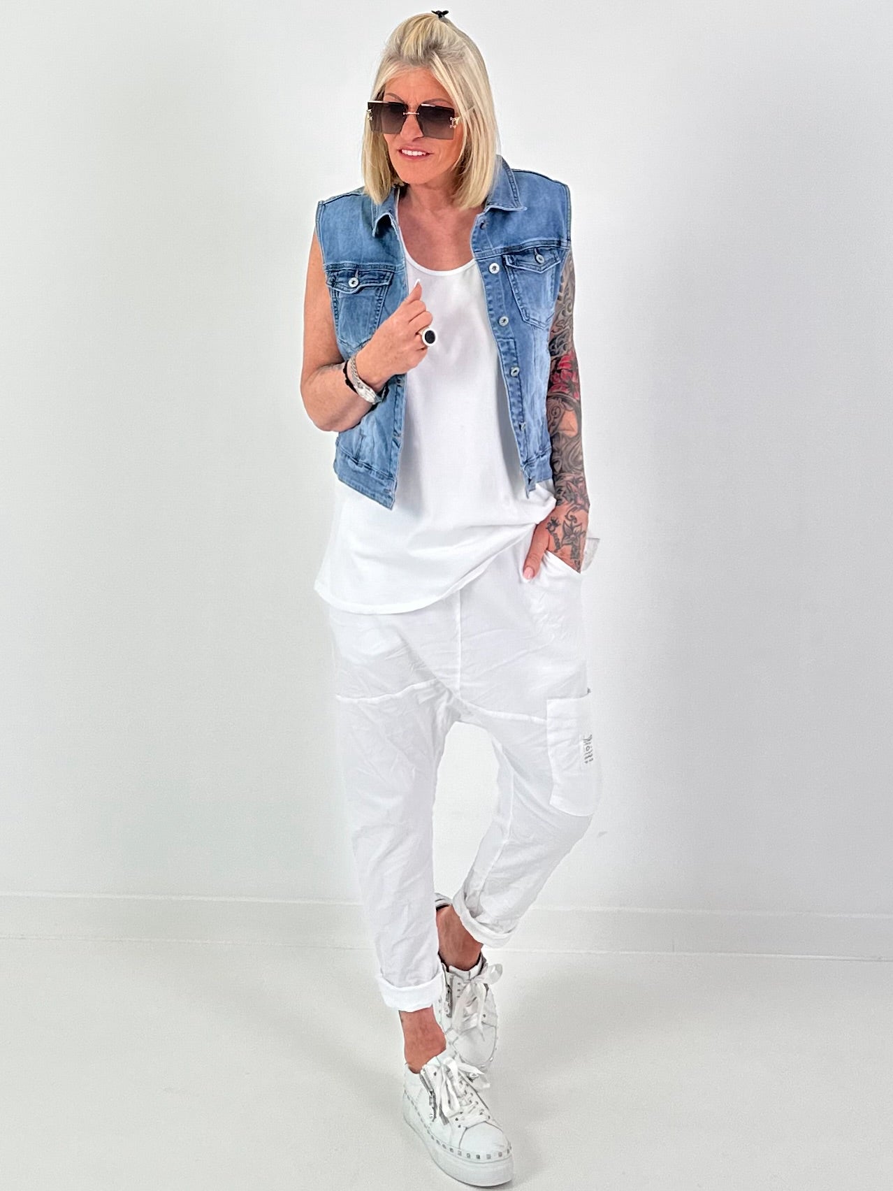 Baggy broek met statement-patch - wit
