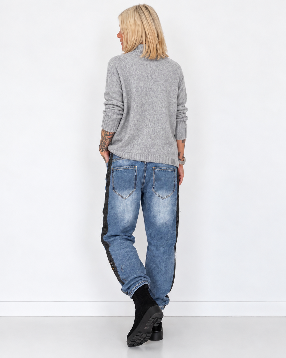 Weicher Pullover mit Stehkragen - grau