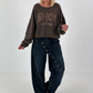 Sweater mit Linksnähten und Print - mokka