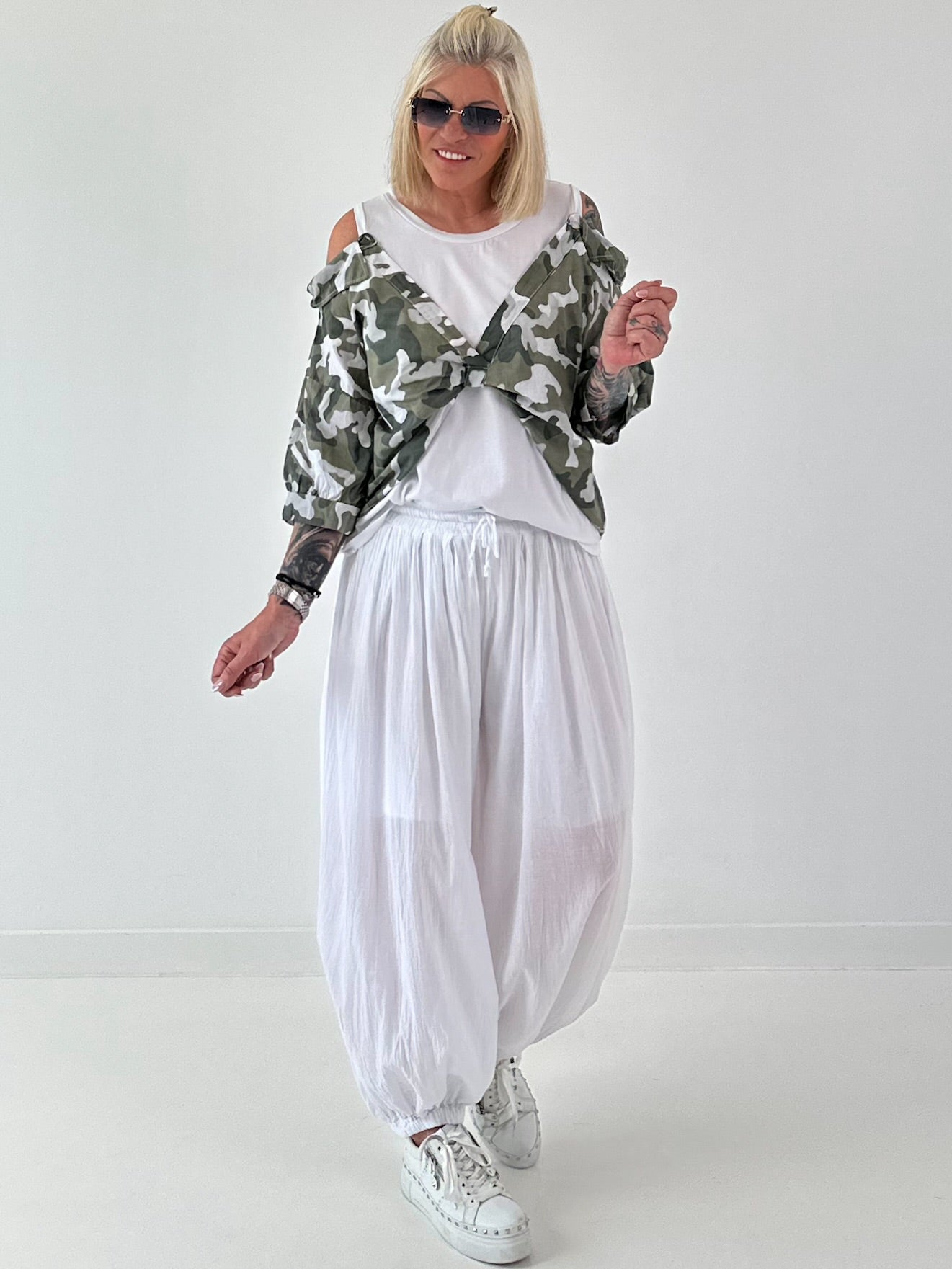 Tunika mit integrierten Top - camouflage- weiss-khaki