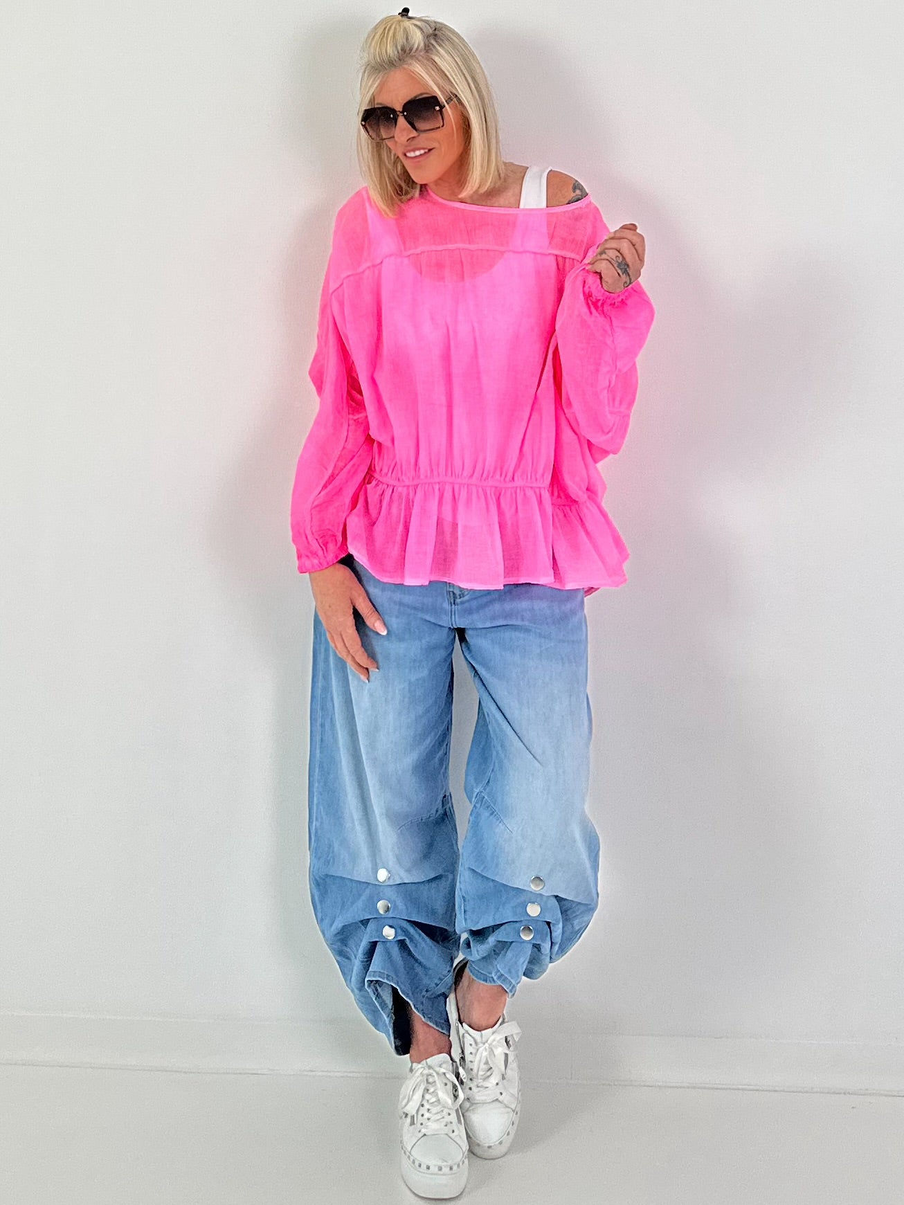 Tunic with flounce hem - neon pink