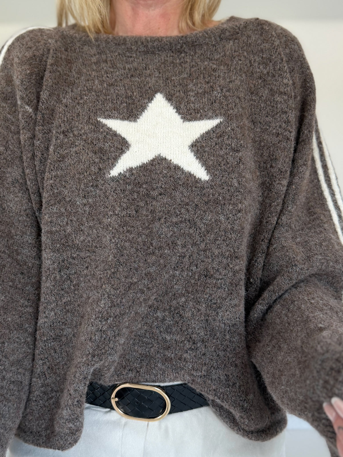 Kuscheliger Pullover mit Sternmotiv - mokka-beige