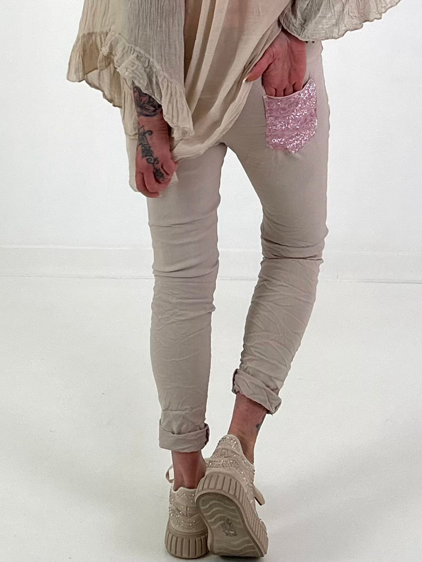 Trousers with stars - beige