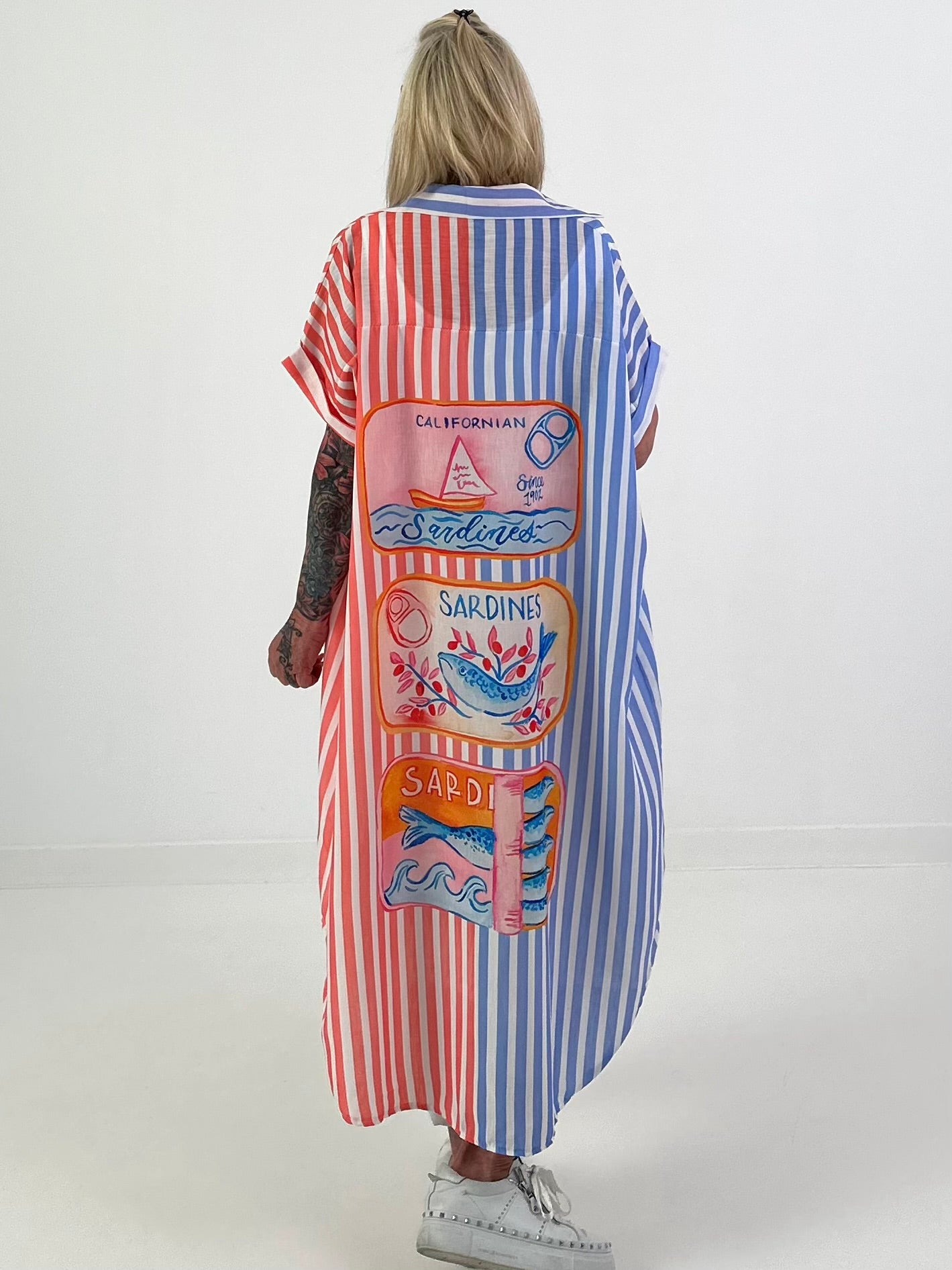 Blusenkleid mit Streifen und Printmix - weiss-korall-hellblau