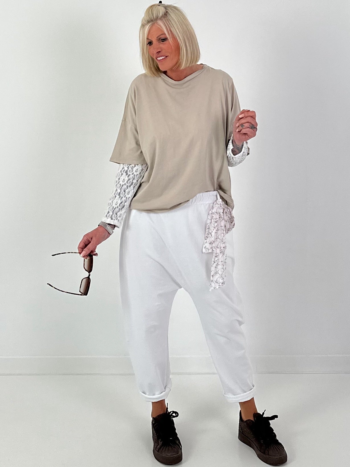 Round-neck T-shirt - beige