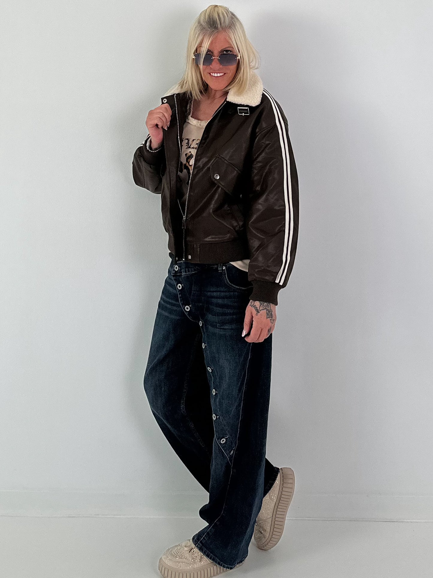 Stylish pilot jacket in a leather look - mocha