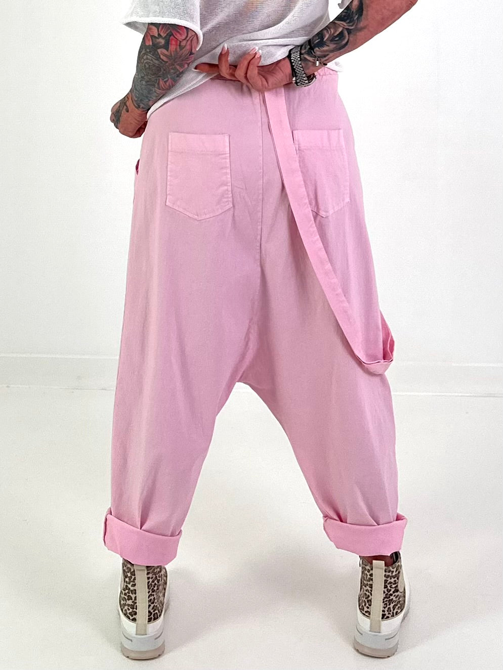 Baggy Hose mit Überwurf - rosa