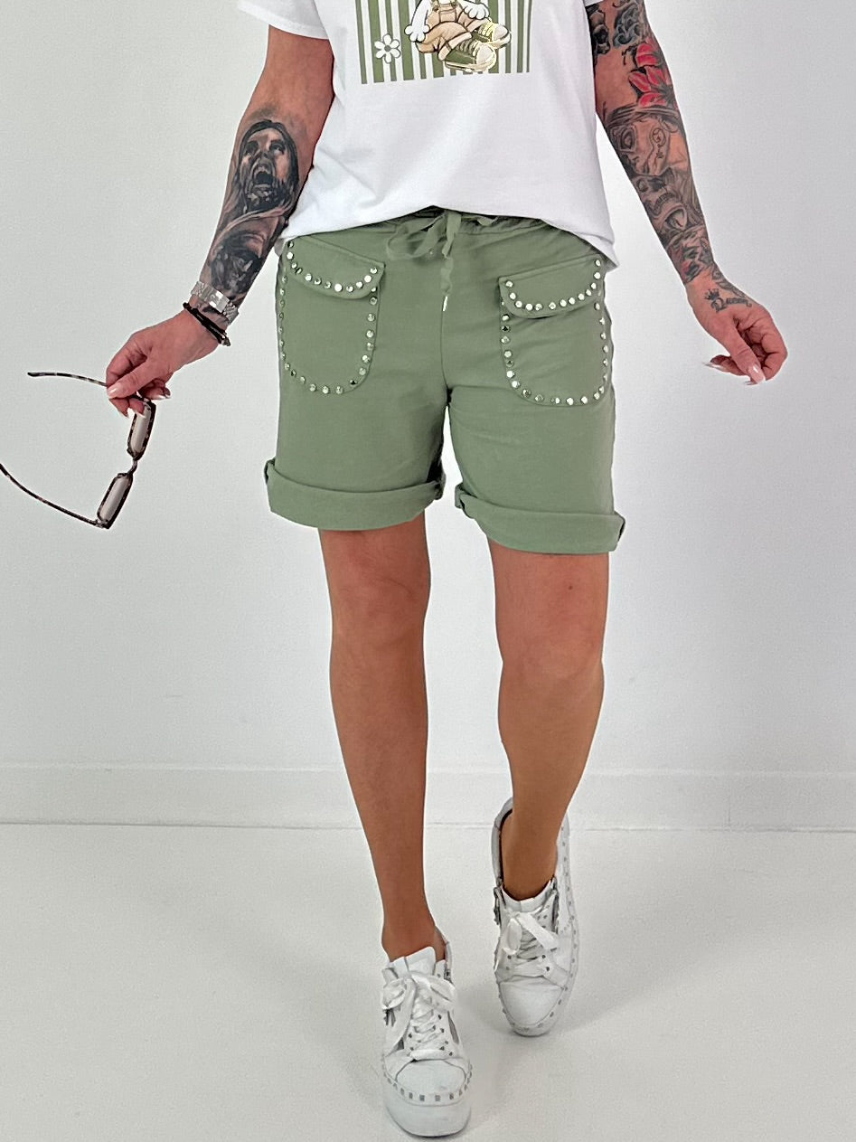 Sweat Short mit Nieten - khaki ( lieferbar ab 04.05.26)