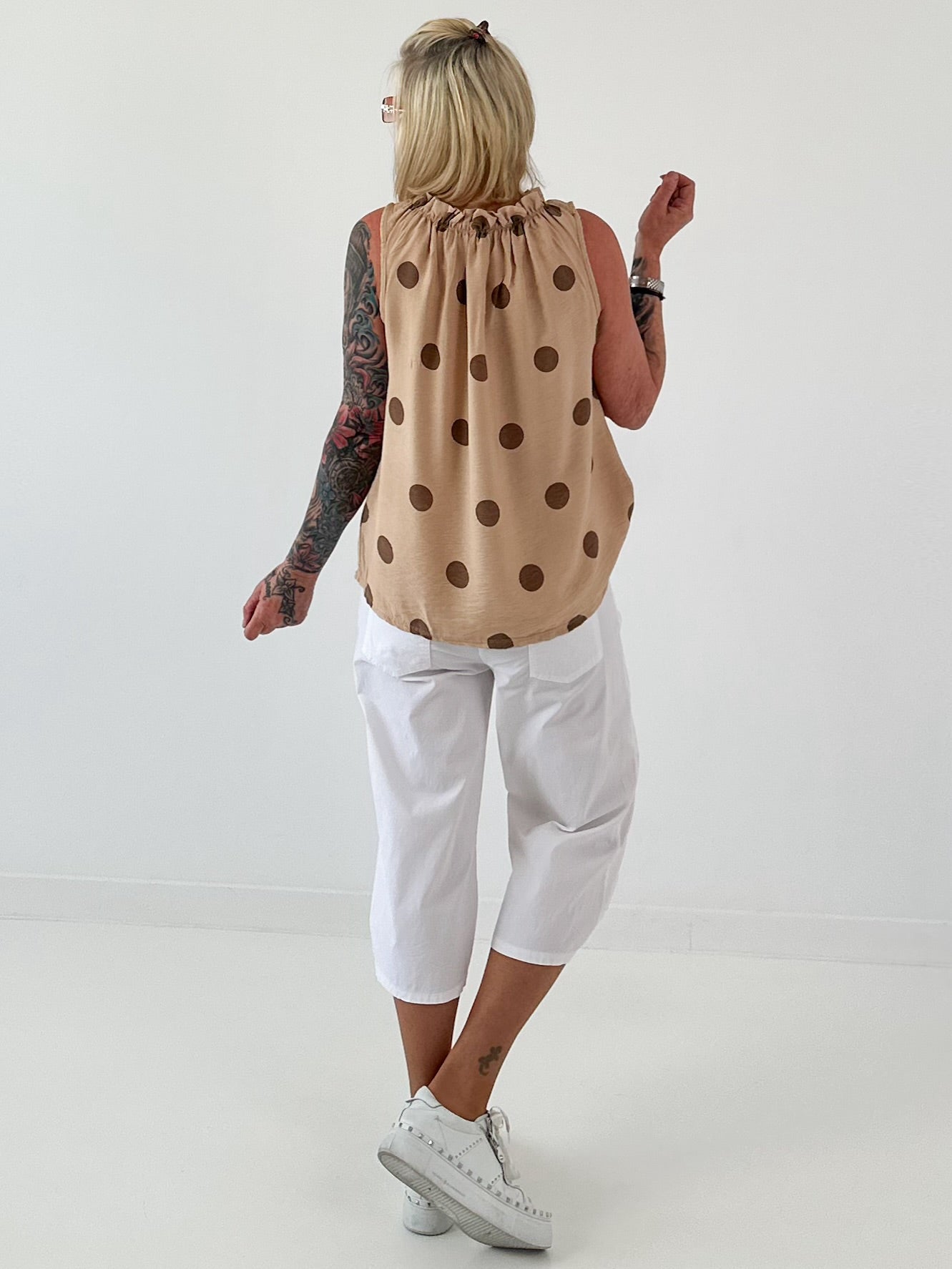 Striped top with ruffled collar - taupe-dark brown