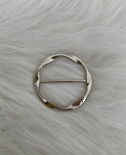 Ring with center bar - silver