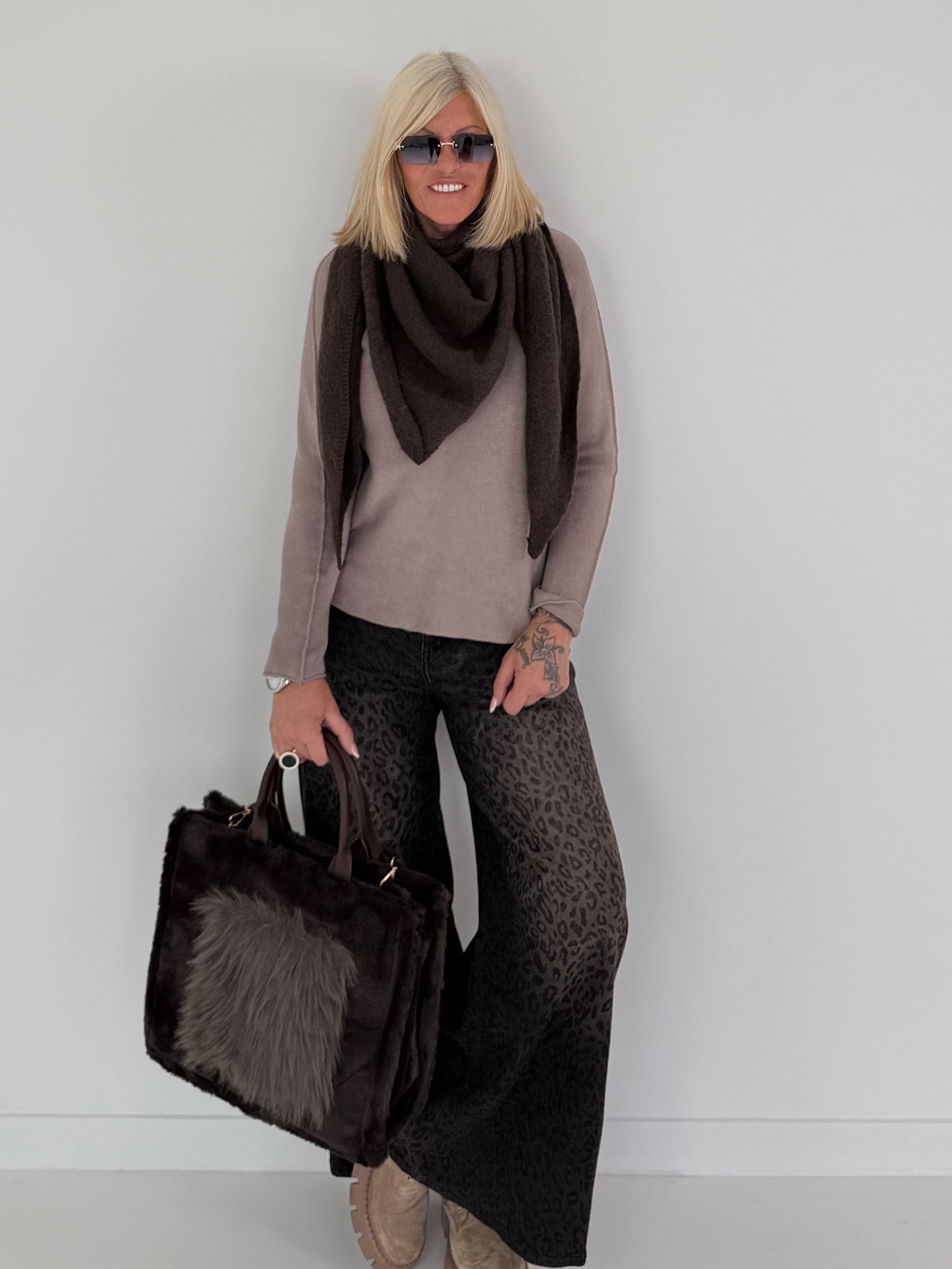 Weicher Basic Pullover - taupe