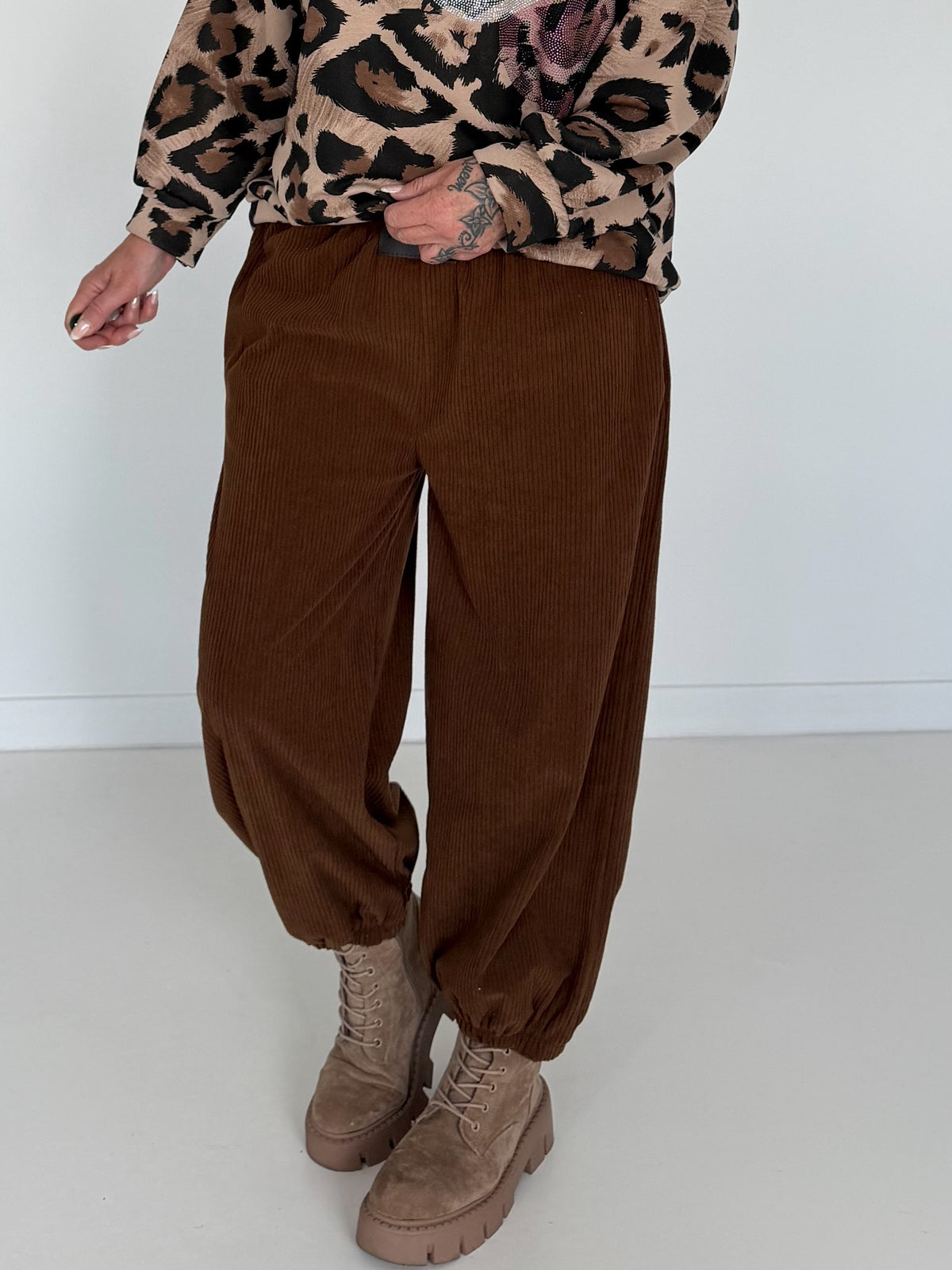 Baby corduroy harem pants Hope - chocolate