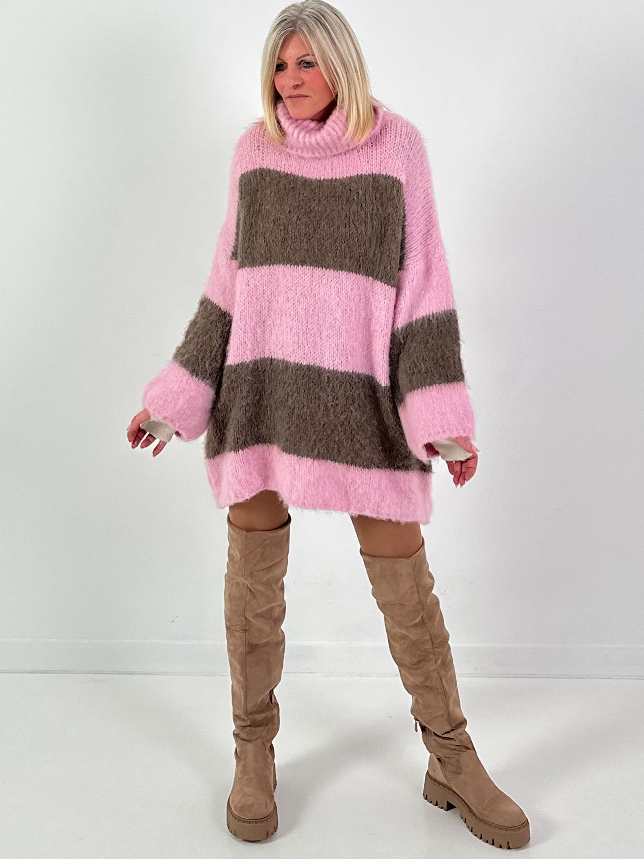 Lange trui/jurk model "Velvet Flow" - roze-taupe