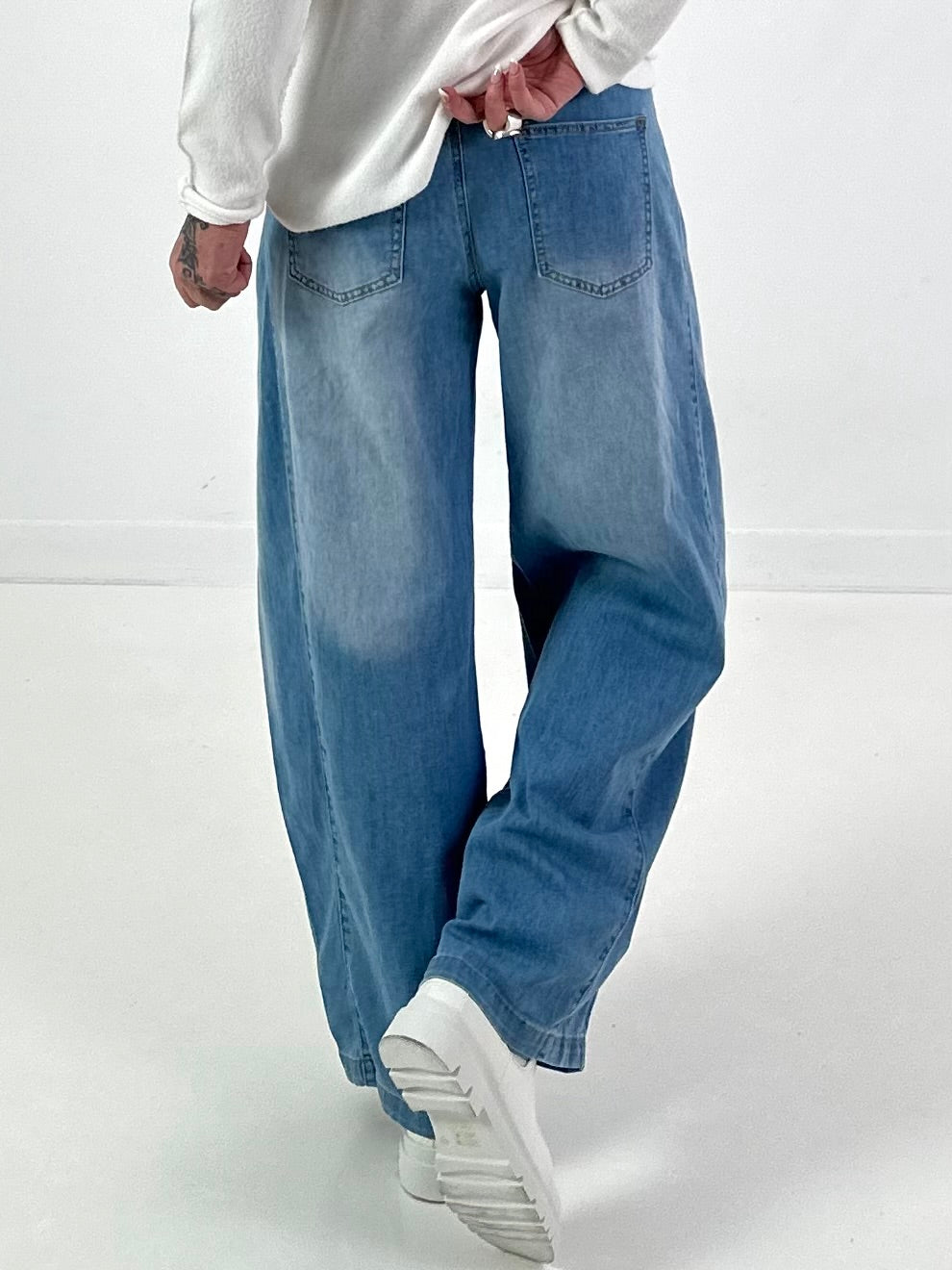 Jeans mit weitem Bein Modell "Loose Fold" - denim