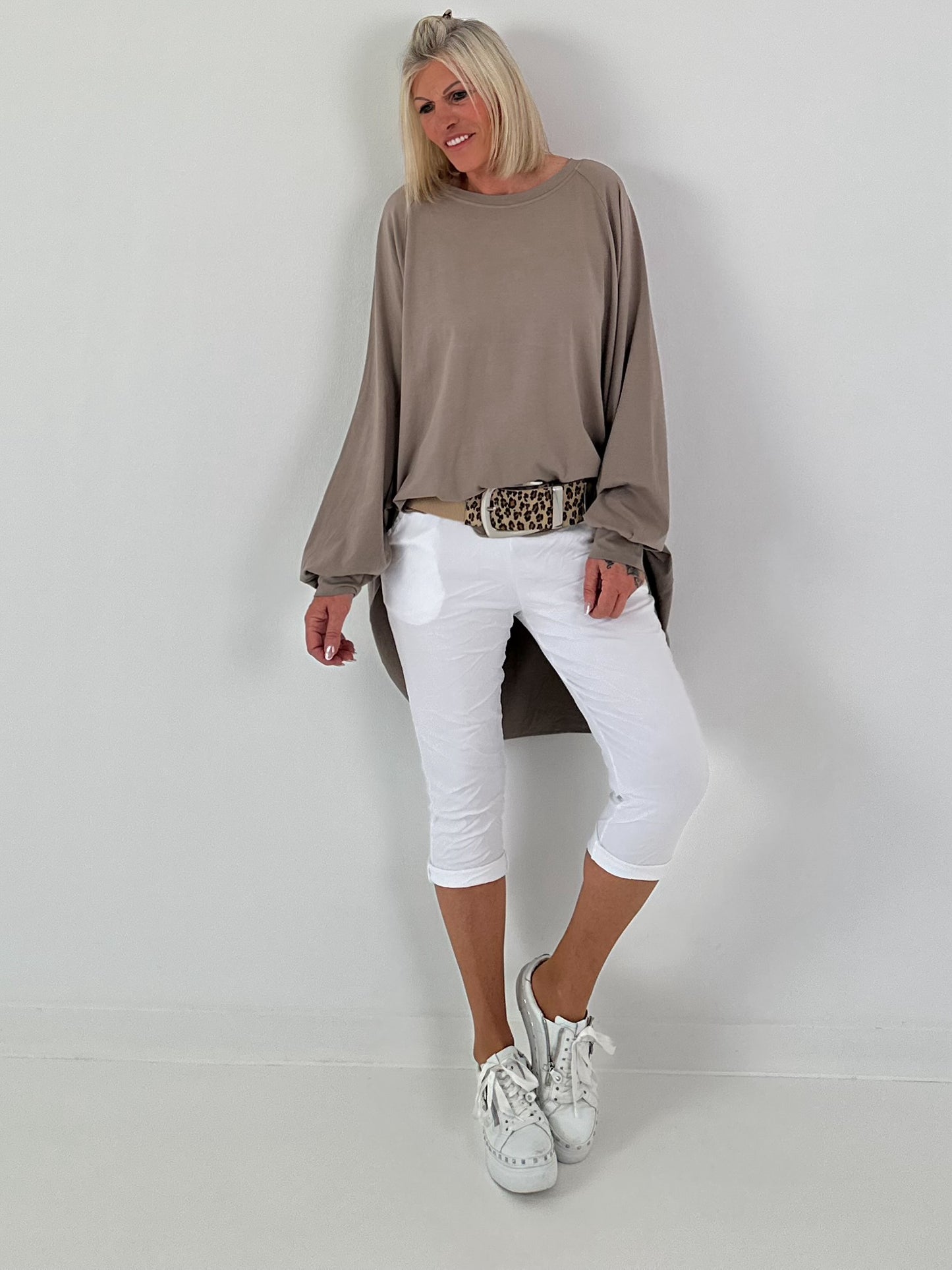 Oversized T-shirt with back print - taupe