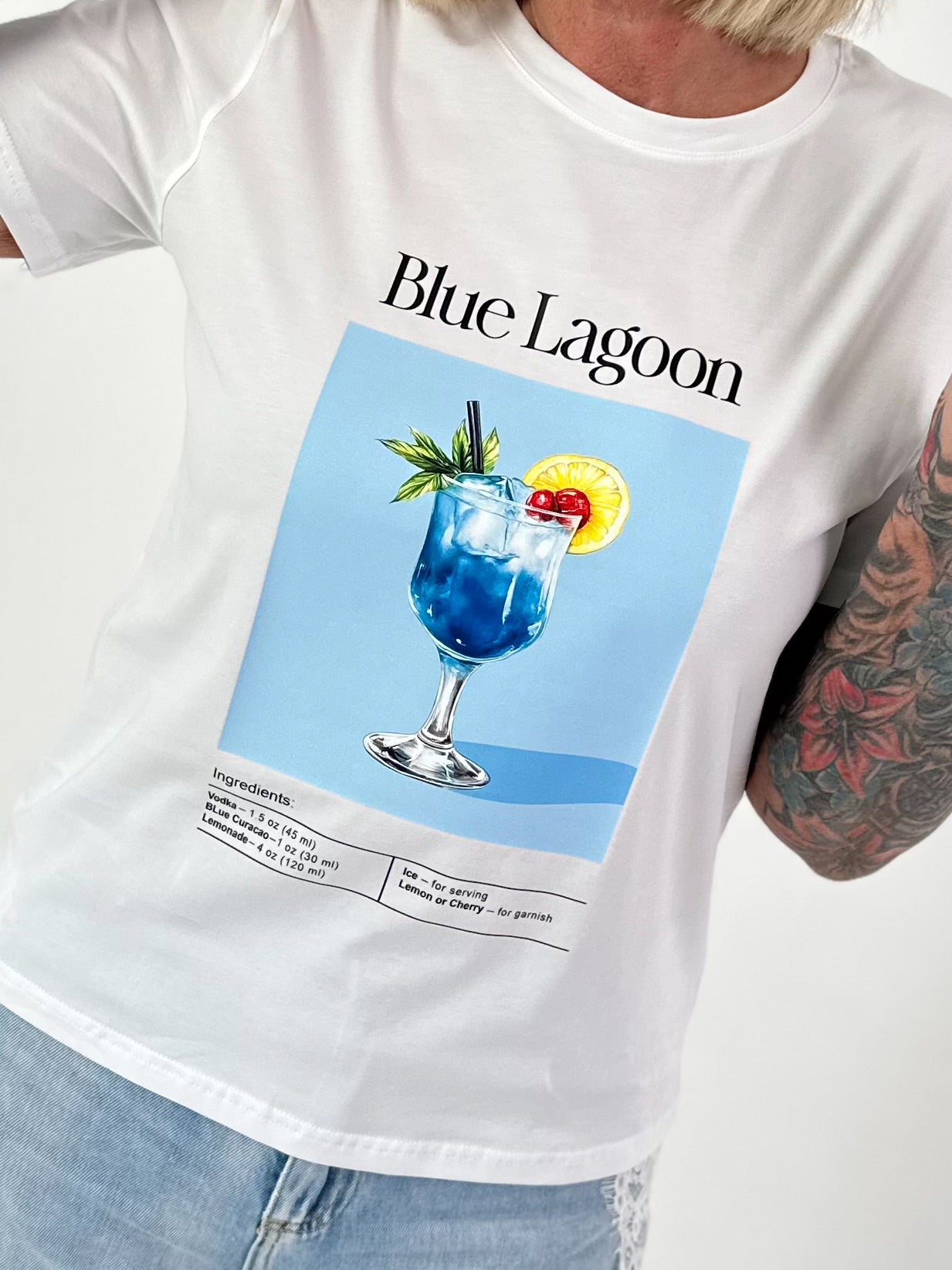 T-Shirt mit Blue-Lagoon Print - weiss