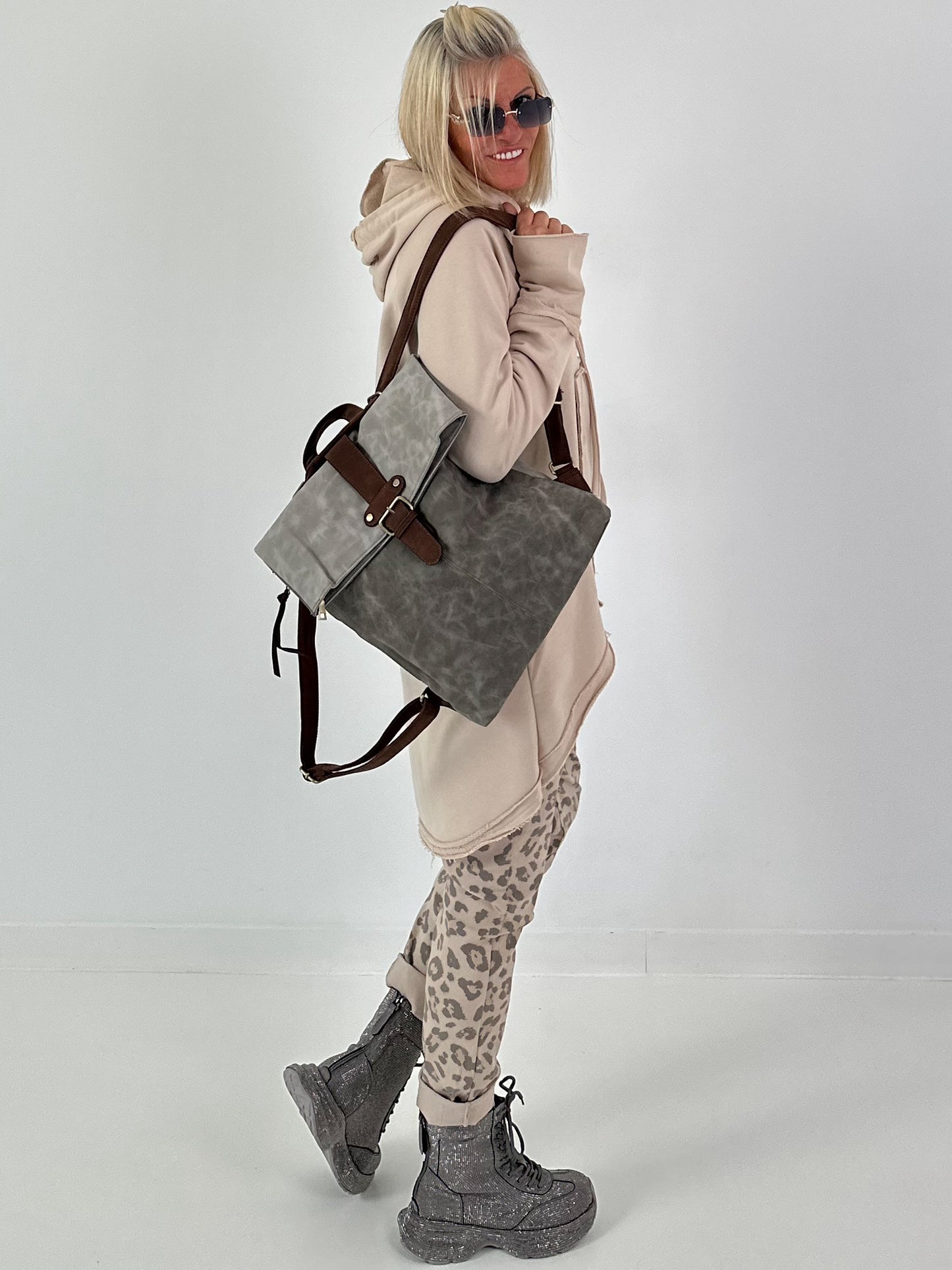 Backpack in vintage leather look - Gray