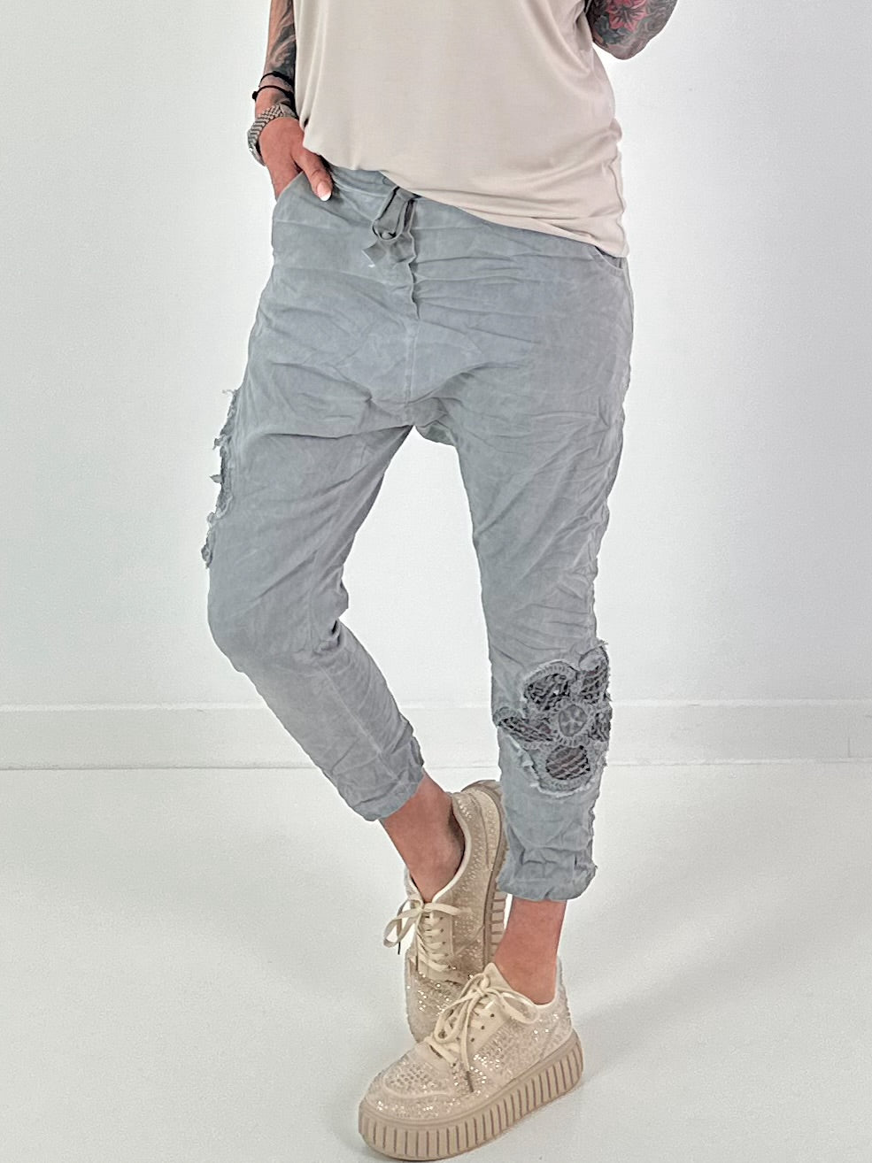 Baggy/Boyfriend Trousers with Crocheted Side Flowers - Grey