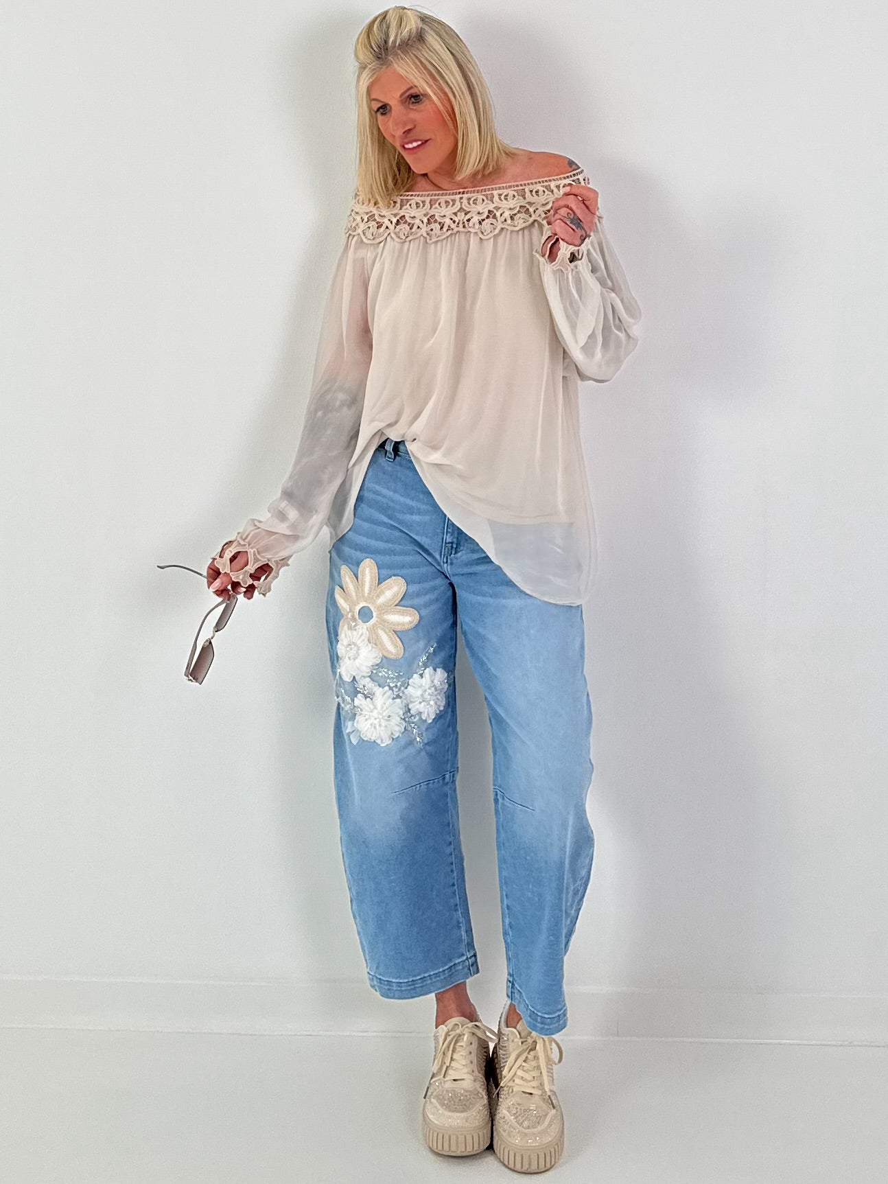 Silk tunic with crocheted neckline - beige