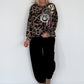 Sweater im Allover-Leo-Print mit Strass- und Glitzer Smileys - taupe-mehrfarbig