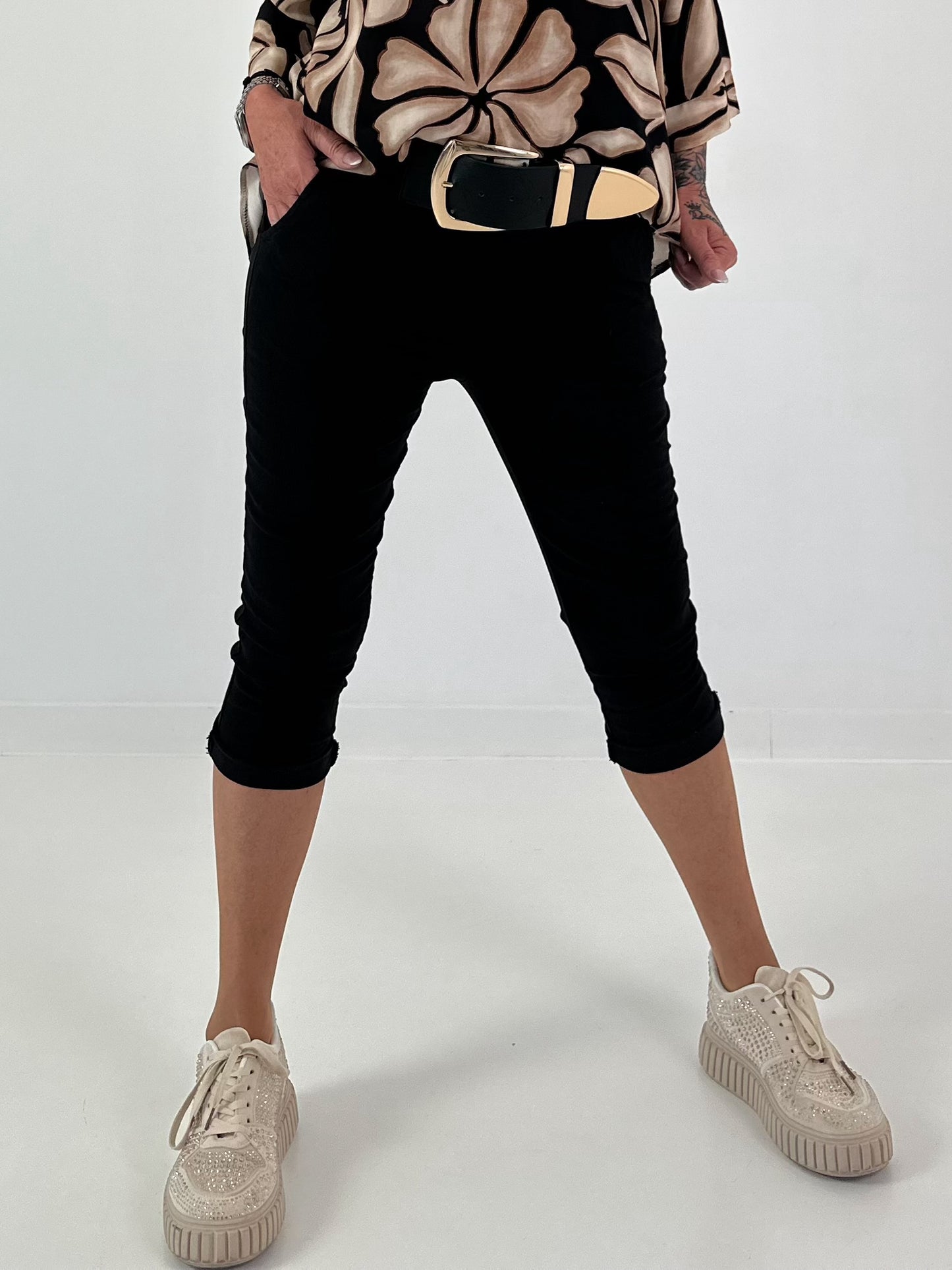 Capri Pants - black