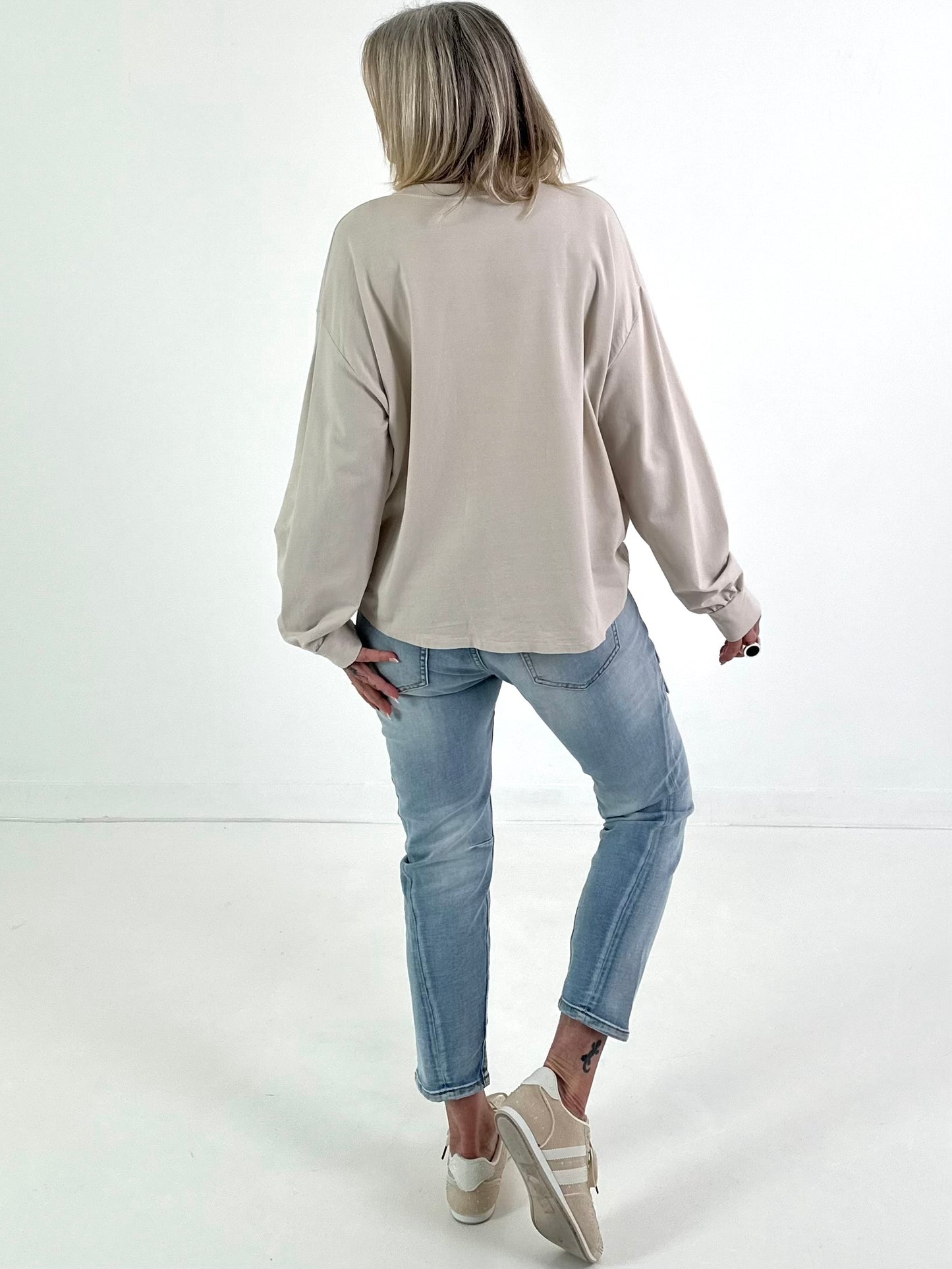 Sweater with inset pleats - beige