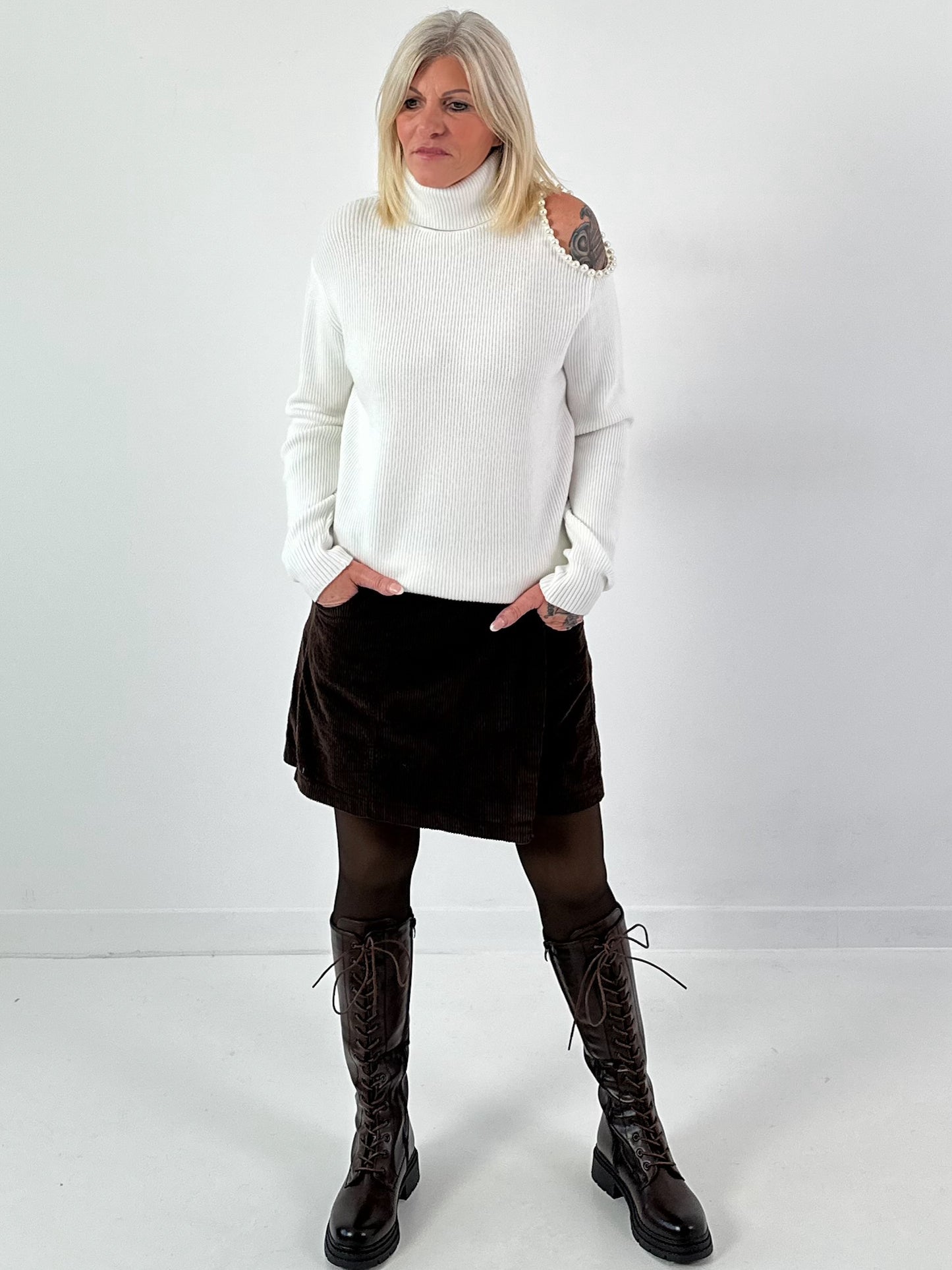 Skirt shorts model "Skorty" - coffee