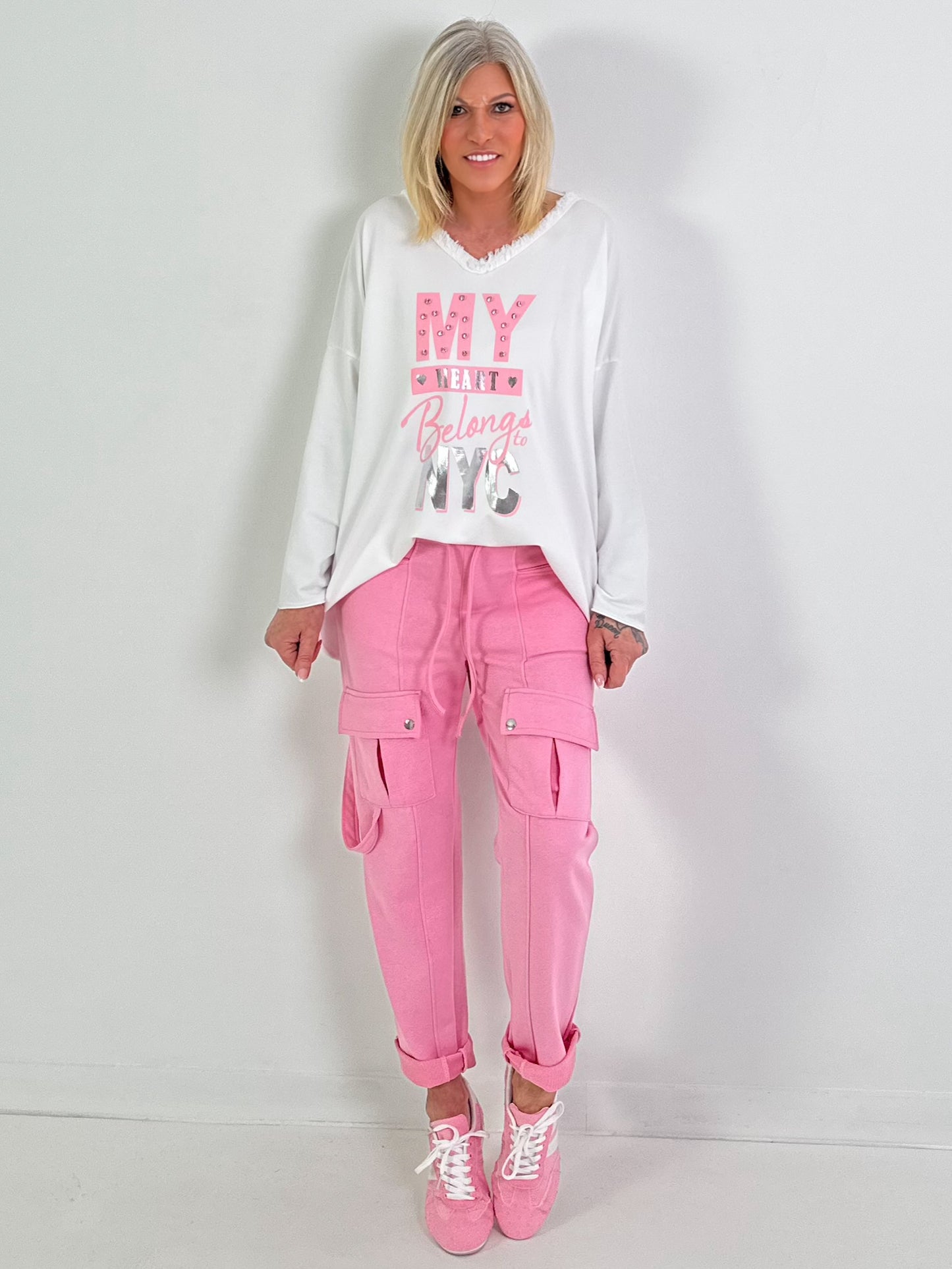 Hose mit Cargo Taschen - rosa