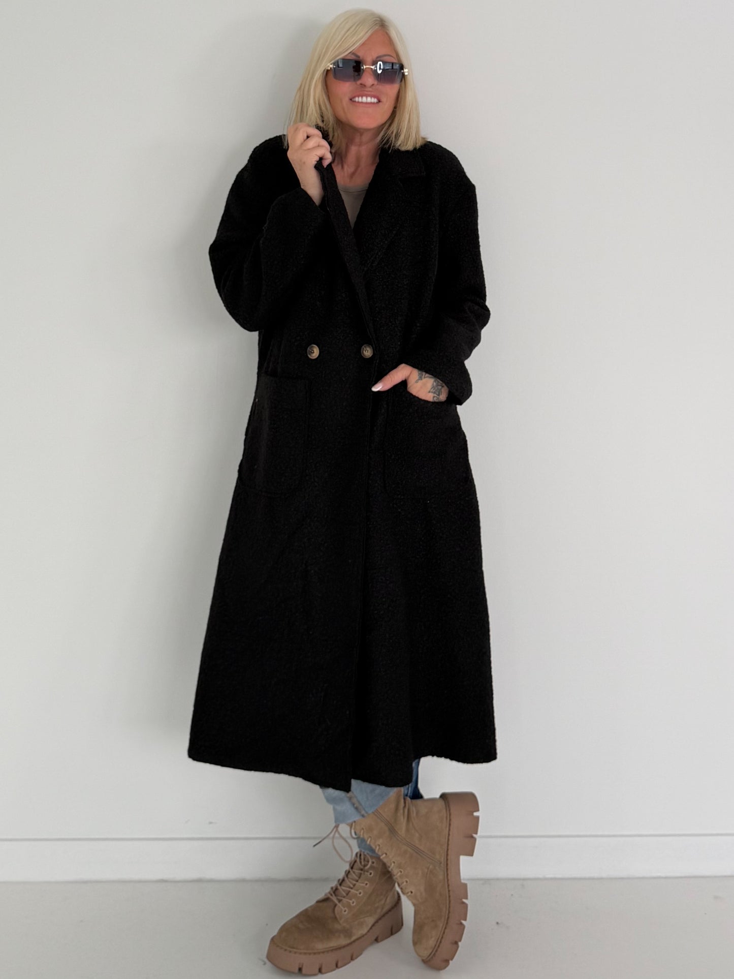 Weicher Bouclé Mantel - schwarz